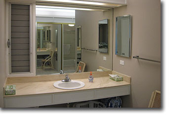 Maui Eldorado Vacation Rental J-104 Changing and Bath Area